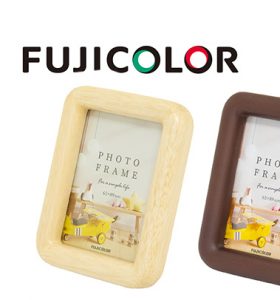 【新製品】FUJICOLOR 木製フォトスタンドシリーズ 発売のご案内